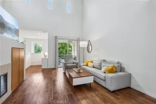 Photo #4: OC24118751 Listing