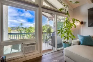 Photo #3: OC24118906 Listing 