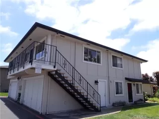 Photo #1: OC24119052 Listing 