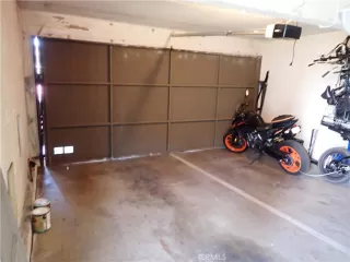 Photo #5: OC24119052 Listing 