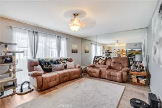 Photo #2: OC24119463 Listing