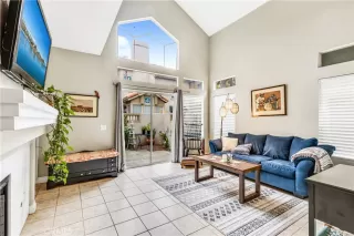 Photo #4: OC24119478 Listing