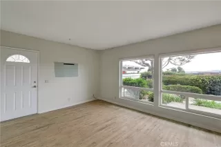 Photo #5: OC24119515 Listing 