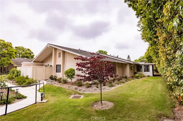 MLS: OC24119516 Condo For Sale