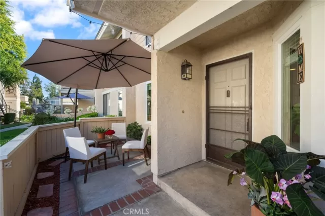 MLS: OC24119519 Condo For Sale