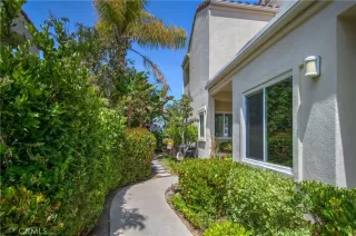 Photo #2: OC24119563 Listing 