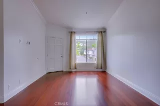 Photo #3: OC24119578 Listing