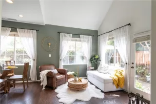 Photo #3: OC24119688 Listing 