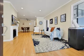 Photo #4: OC24119715 Listing