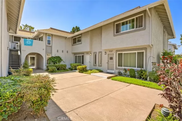 MLS: OC24119735 Condo For Sale