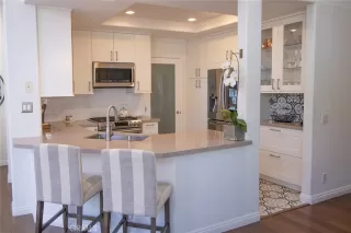 Photo #6: OC24119875 Listing 