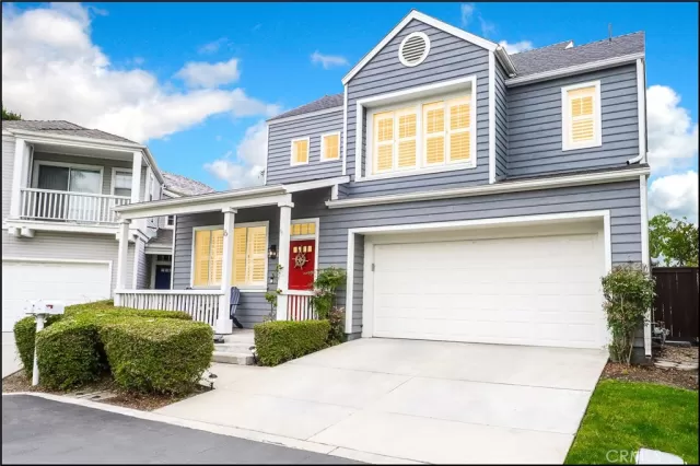 MLS: OC24119993 Condo For Sale