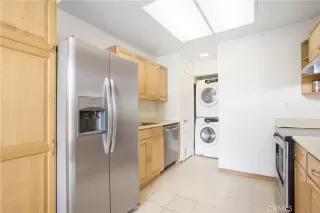 Photo #3: OC24120244 Listing 