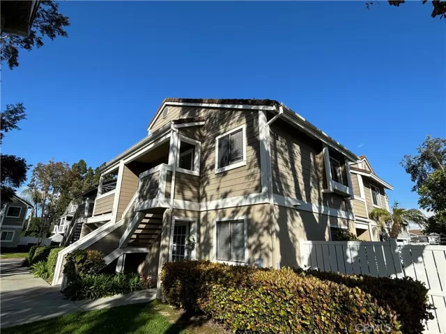 MLS: OC24120362 Condo For Sale