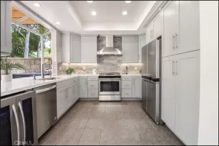 Photo #1: OC24120427 Listing