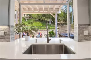 Photo #3: OC24120427 Listing