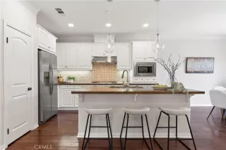 Photo #1: OC24120812 Listing