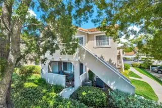 Photo #1: OC24121106 Listing