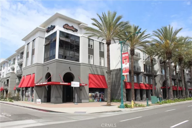 MLS: OC24121217 Condo For Sale