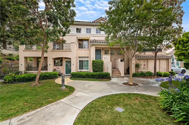 MLS: OC24121267 Condo For Sale