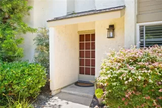 Photo #3: OC24121313 Listing 