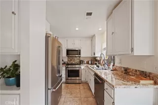 Photo #6: OC24121521 Listing 