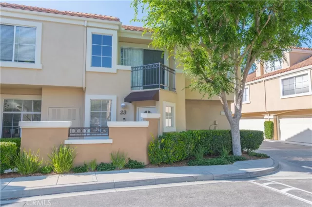 MLS: OC24121675 Condo For Sale