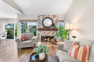 Photo #4: OC24121879 Listing