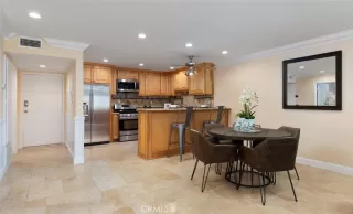 Photo #4: OC24122446 Listing