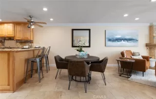 Photo #5: OC24122446 Listing