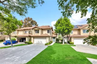 Photo #2: OC24122472 Listing