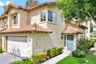 Photo #3: OC24122472 Listing