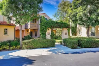 Photo #1: OC24123093 Listing