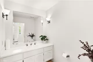 Photo #3: OC24123235 Listing 