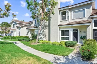 Photo #4: OC24123587 Listing