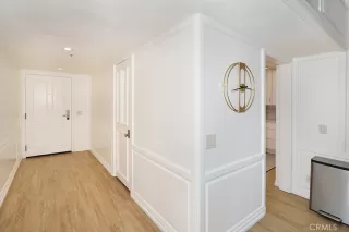 Photo #3: OC24124112 Listing