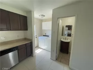 Photo #6: OC24124507 Listing 