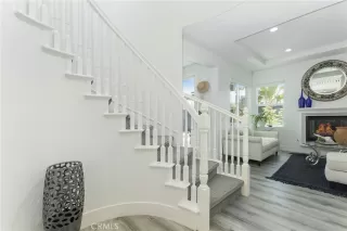 Photo #6: OC24124622 Listing 