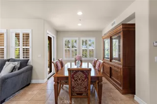 Photo #4: OC24125303 Listing 