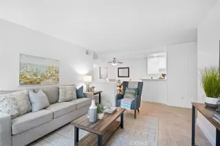 Photo #3: OC24125395 Listing 