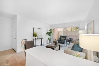 Photo #5: OC24125395 Listing 