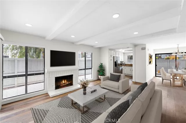 MLS: OC24125437 Condo For Sale