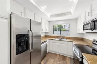 Photo #6: OC24125437 Listing