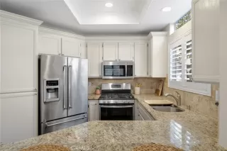 Photo #4: OC24125438 Listing