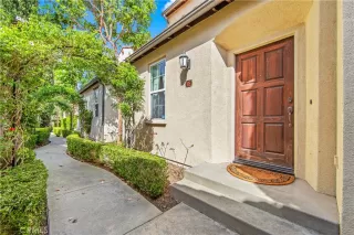 Photo #2: OC24125669 Listing