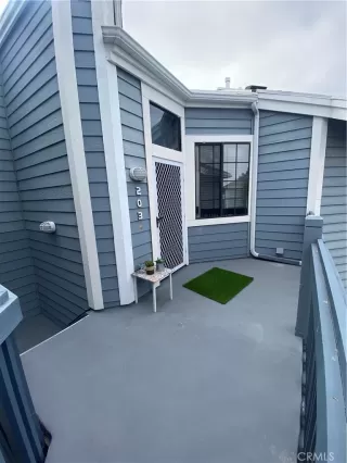 Photo #1: OC24125796 Listing