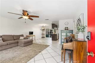 Photo #3: OC24125913 Listing