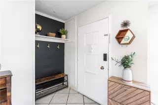 Photo #6: OC24125913 Listing