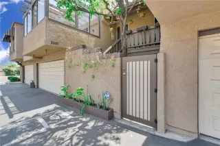 Photo #1: OC24125943 Listing 