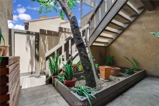 Photo #2: OC24125943 Listing 